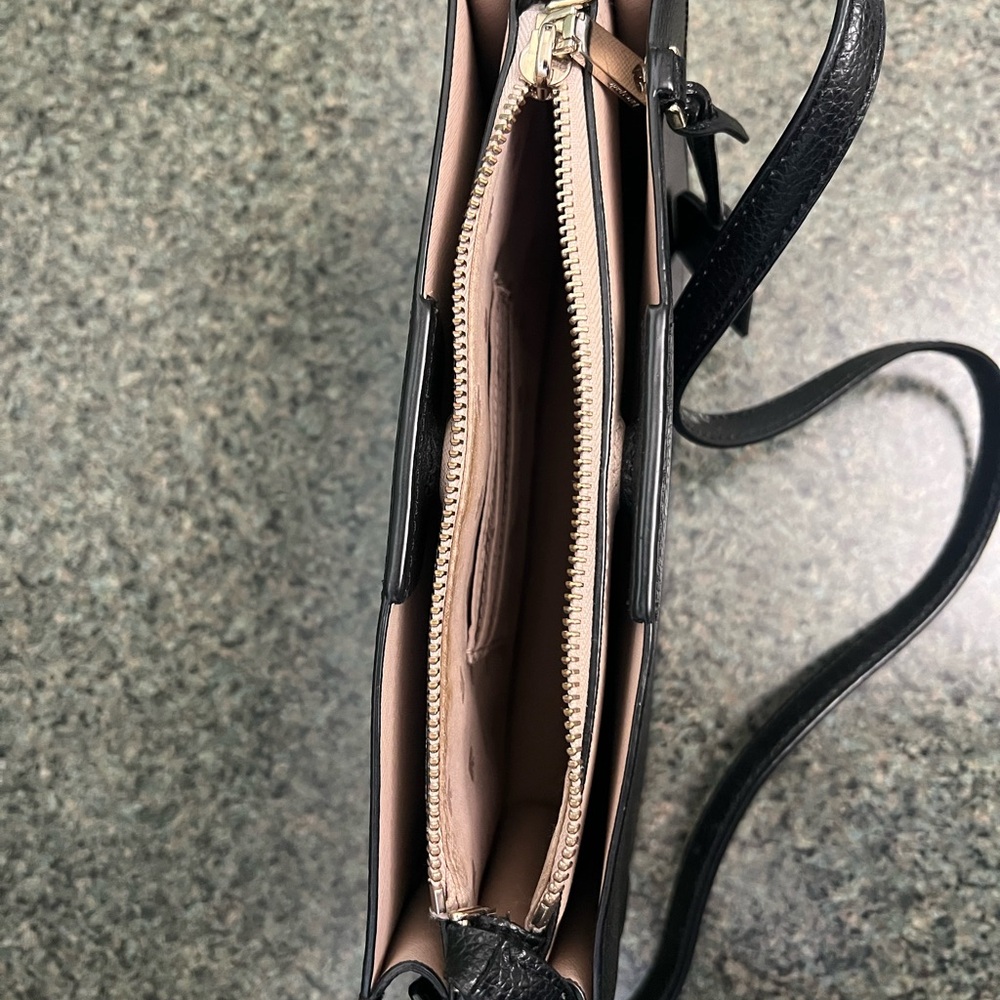 Kate Spade Purse - Picture 2 of 2